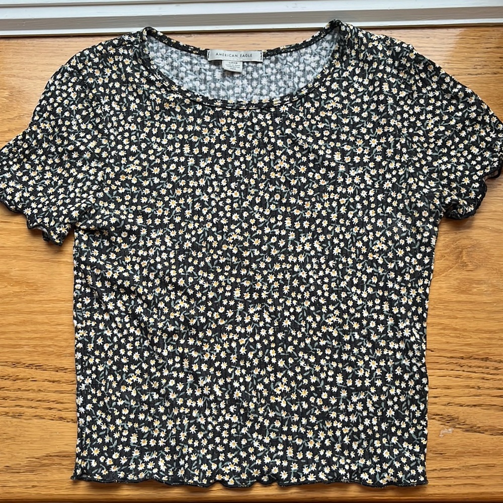 Small Floral Lettuce Hem Baby Tshirt